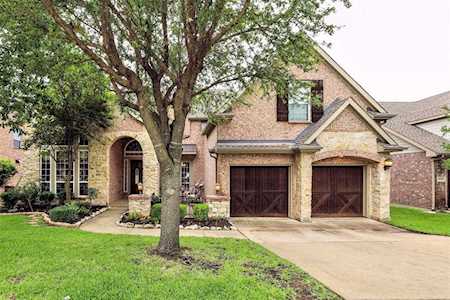 917 Spring Creek Drive Grapevine, TX 76051