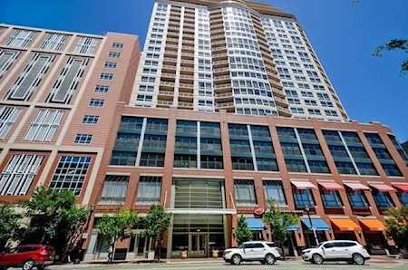 807 Davis St #302 Evanston, IL 60201