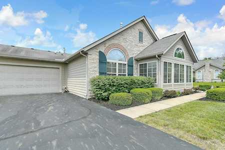 6405 Lakeview Circle Canal Winchester, OH 43110