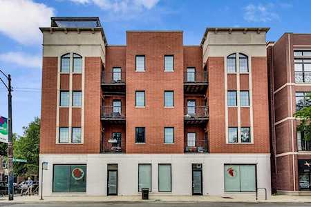 3203 N Oakley Ave #303 Chicago, IL 60618