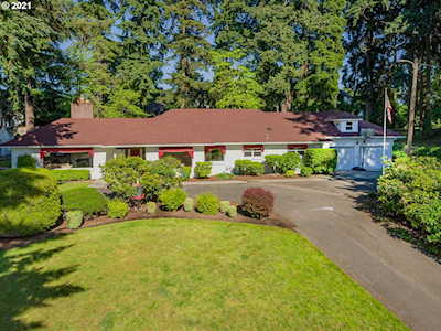 8317 NW Bacon Rd Vancouver, WA 98665