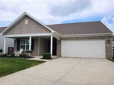 5794 Waterstone Way Whitestown, IN 46075