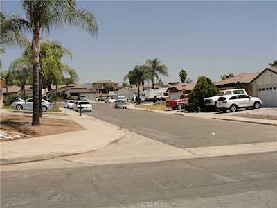 11422 Sandstone Place Moreno Valley, CA 92557