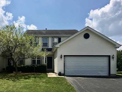 28813 Bakers Dr Lakemoor, IL 60051