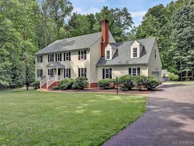 9501 Gadwell Terrace Chesterfield, VA 23838
