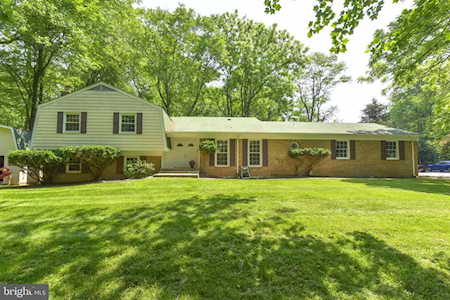 2615 Hunter Mill Rd Oakton, VA 22124