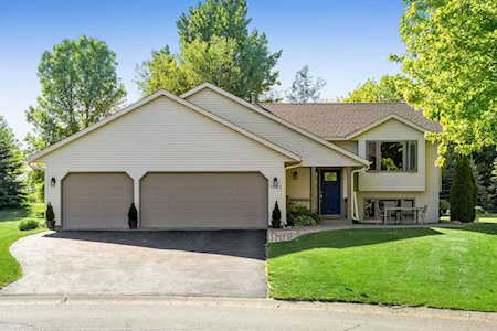 1001 Wildflower Court Eagan, MN 55123