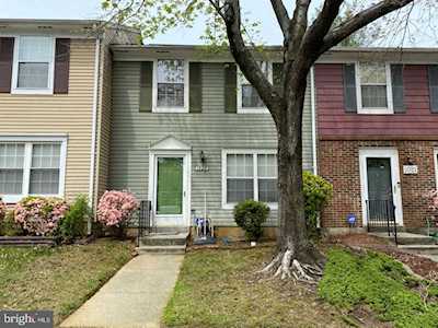1023 Saint Michaels Dr Bowie, MD 20721
