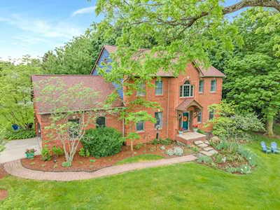 20 Beech Ridge Drive Powell, OH 43065