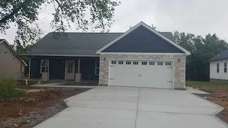104 Shasta Ln Shelbyville, TN 37160