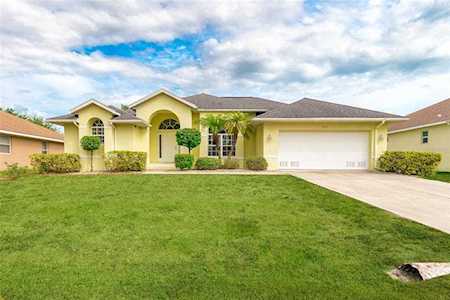 1071 Rotonda CIRCLE Rotonda West, FL 33947