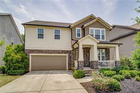 572 Lost Creek Dr Woodstock, GA 30188