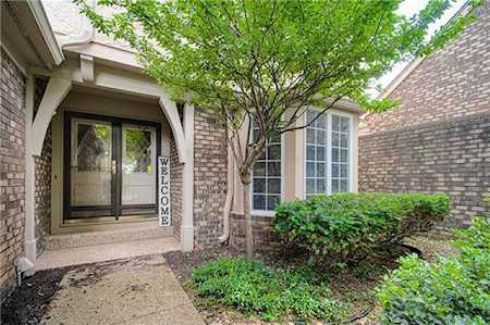6327 Kennett Place Mission, KS 66202