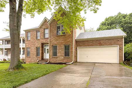 813 Edgewood Dr Lexington, KY 40515