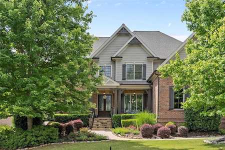 3720 Winterberry Rd Cumming, GA 30040