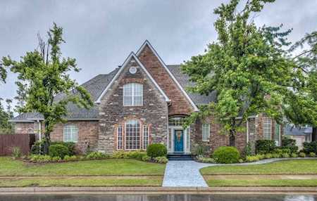 13901 Plantation Way Edmond, OK 73013