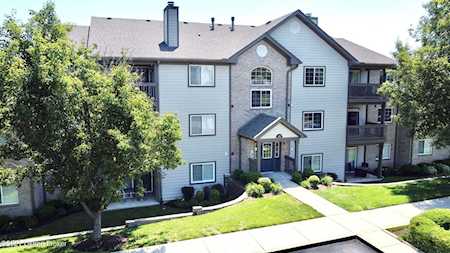 5303 Rolling Rock Ct #204 Louisville, KY 40241