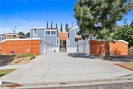 5513 S La Cienega Blvd Ladera Heights, CA 90056