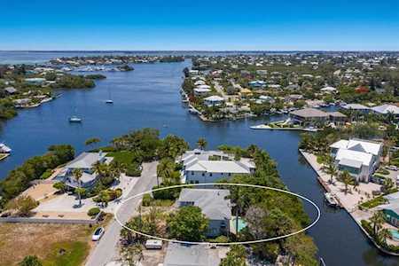 331 Tarpon St Anna Maria, FL 34216