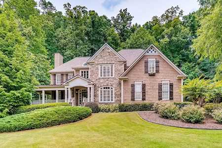 3020 Burlingame Dr Roswell, GA 30075
