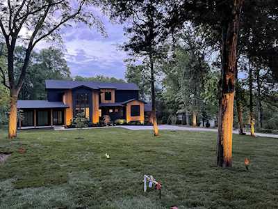 777 Newberry Rd Nashville, TN 37205