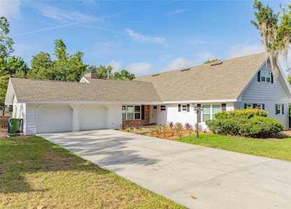 560 E Lake Elbert Dr NE Winter Haven, FL 33881