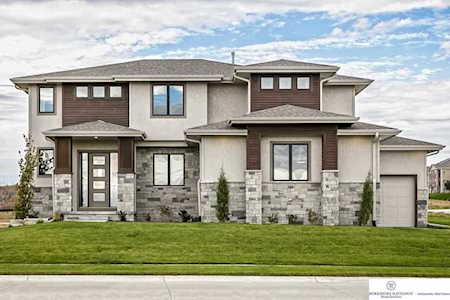 12354 Slayton St Papillion, NE 68046