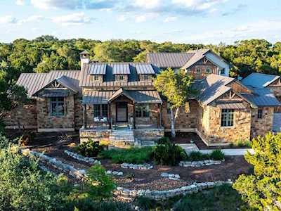 1805 Knights Chance LN Spicewood, TX 78669