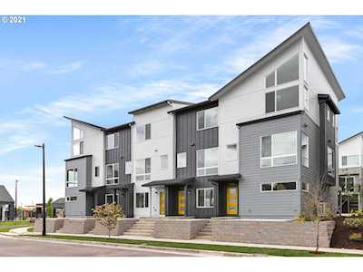 17105 SW Albatross Ln #LT13 Beaverton, OR 97007