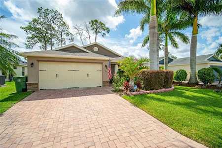 301 San Lorenzo Ct Bradenton, FL 34208