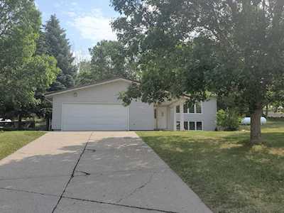 201 Yatsin Ave Center, ND 58530