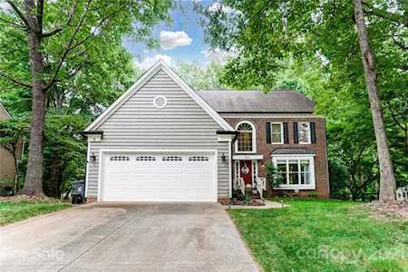 8807 Doe Path Ln Huntersville, NC 28078