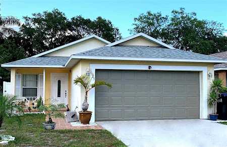 10025 Vista Cove Ln Orlando, FL 32825