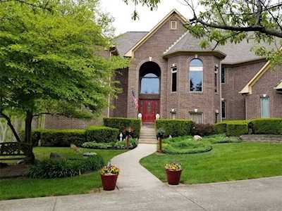 6012 Yellow Birch Ct Avon, IN 46123