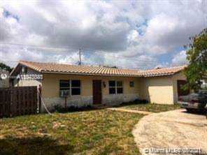 8 Forest Hills Ln Boca Raton, FL 33431