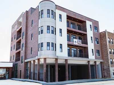2515 W Lawrence Ave #4W Chicago, IL 60625