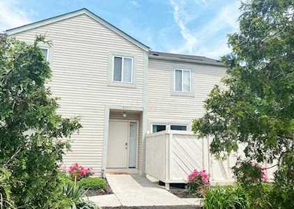 5277 Captains Court Columbus, OH 43220
