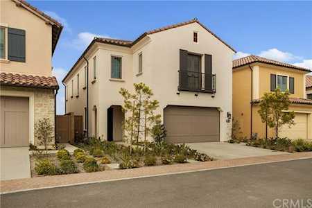 102 Avento Irvine, CA 92602