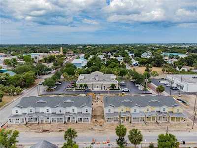 139 Ring Ave N Tarpon Springs, FL 34689