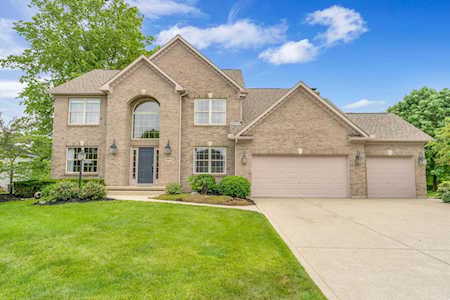 8198 Chateau Lane Westerville, OH 43082
