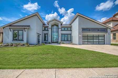 7115 Bella Cloud San Antonio, TX 78256