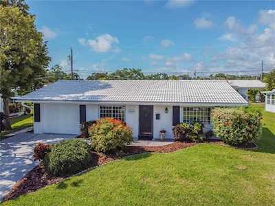 14035 89th Ave N Seminole, FL 33776