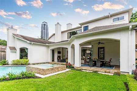 4711 Shetland Ln Houston, TX 77027
