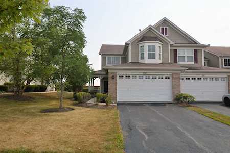 368 Chesapeake Ln #35-368D Oswego, IL 60543