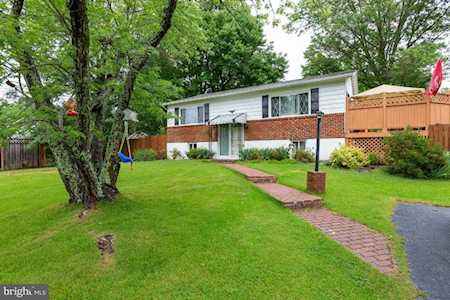 8223 Ingersol Rd Alexandria, VA 22309