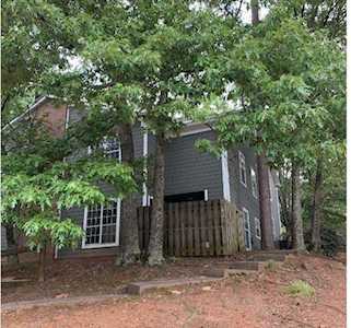 1068 Dover Way Norcross, GA 30093