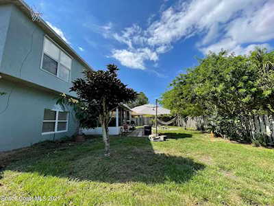 899 SW Natroma Avenue Palm Bay, FL 32908