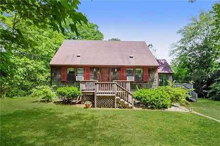 4488 South County Trl Charlestown, RI 02813