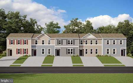 75 Pepperwood Dr Camden Wyoming, DE 19934