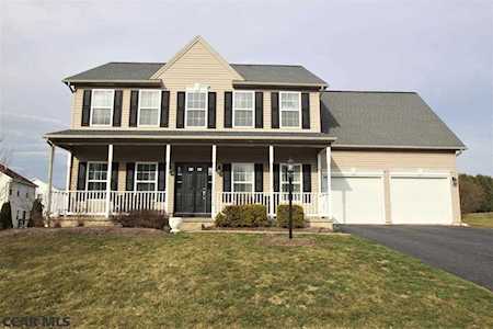 2314 Prairie Rose Lane State College, PA 16801